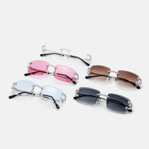 MoissaniteClassicCSunglassesInWhiteGold 2