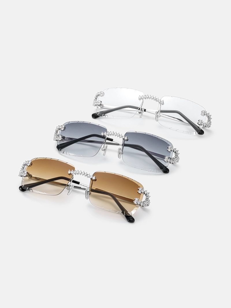 MoissaniteSpikedCSunglassesInWhiteGold 1