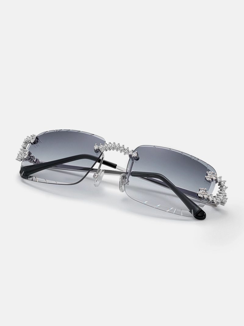 MoissaniteSpikedCSunglassesInWhiteGold 6