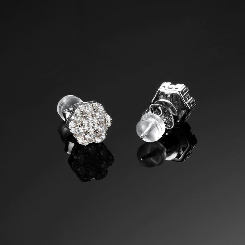 icegiantmoissanite 7 9482dfa0 8d23 48e2 89f7 fc39e4d80aac